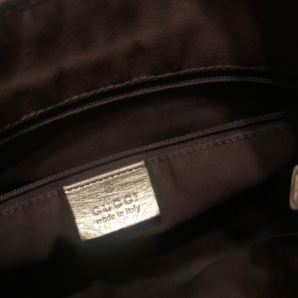 Gucci Beige and Gold Shoulder Bag - Picture 11 of 16